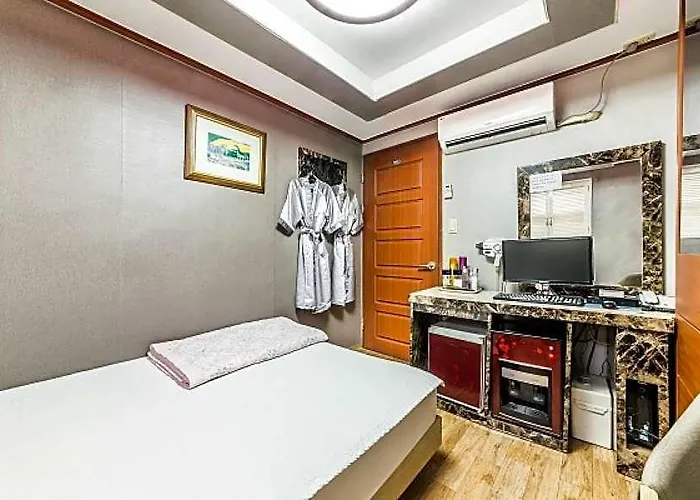 Hotel Seodaemun Thema 2*